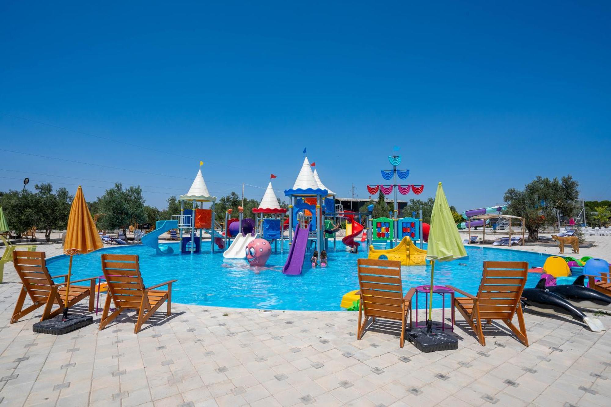 Simlarda Country Club Ayvalik Villa Екстериор снимка