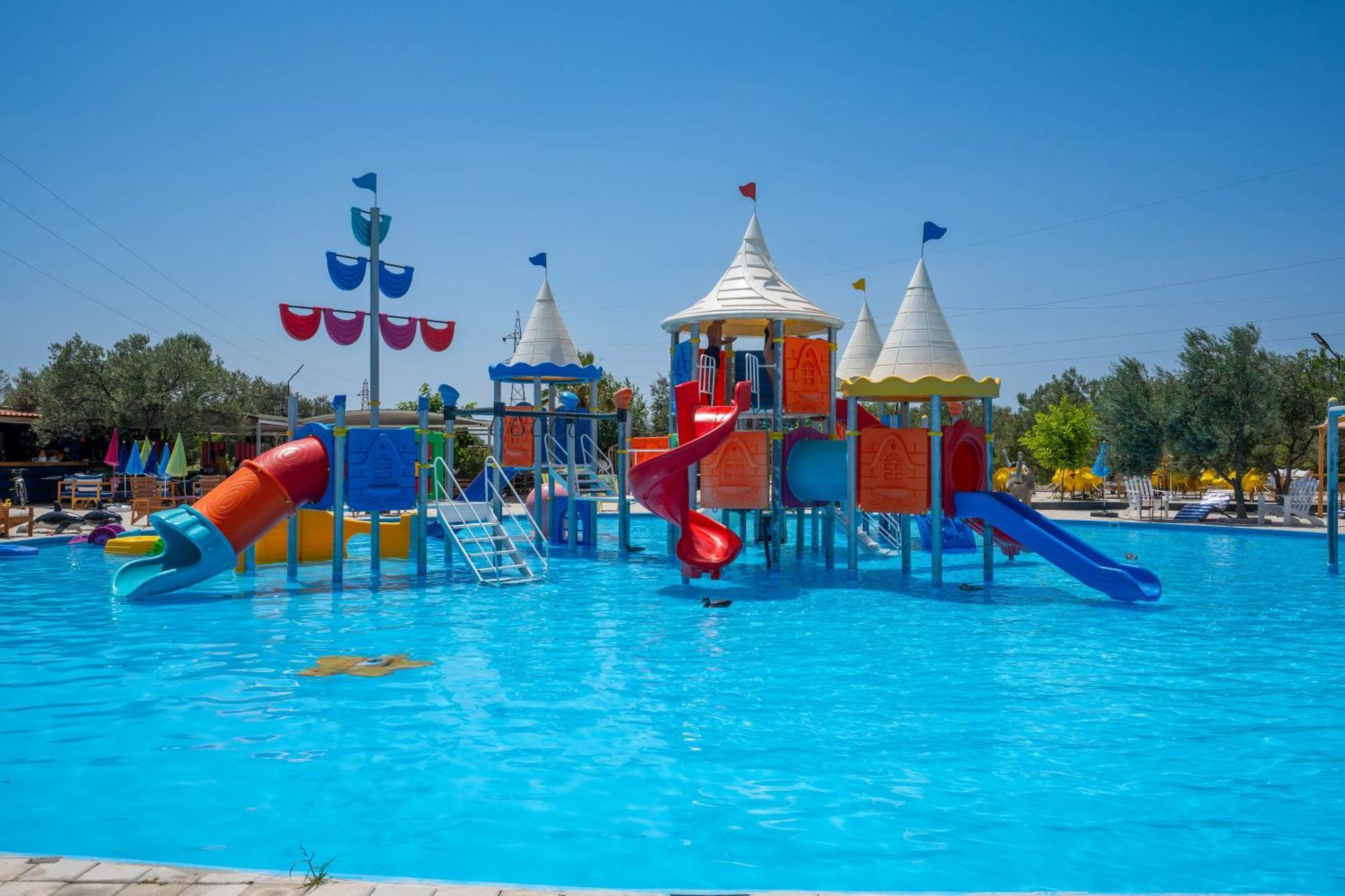 Simlarda Country Club Ayvalik Villa Екстериор снимка