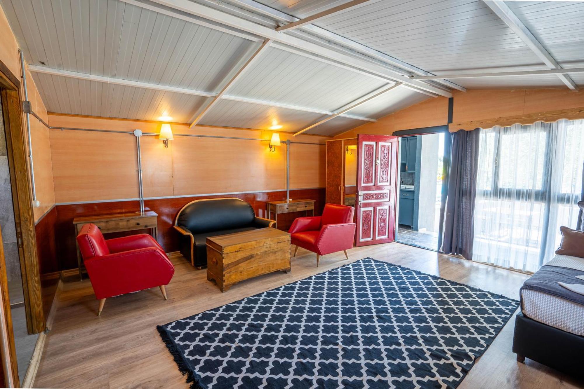 Simlarda Country Club Ayvalik Villa Екстериор снимка