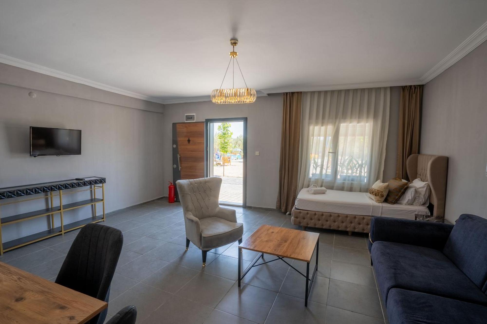 Simlarda Country Club Ayvalik Villa Екстериор снимка