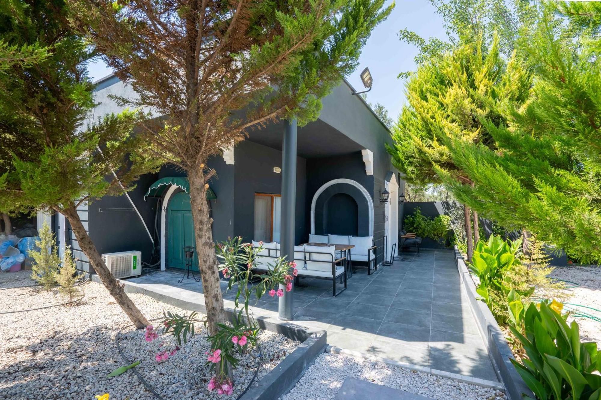 Simlarda Country Club Ayvalik Villa Екстериор снимка