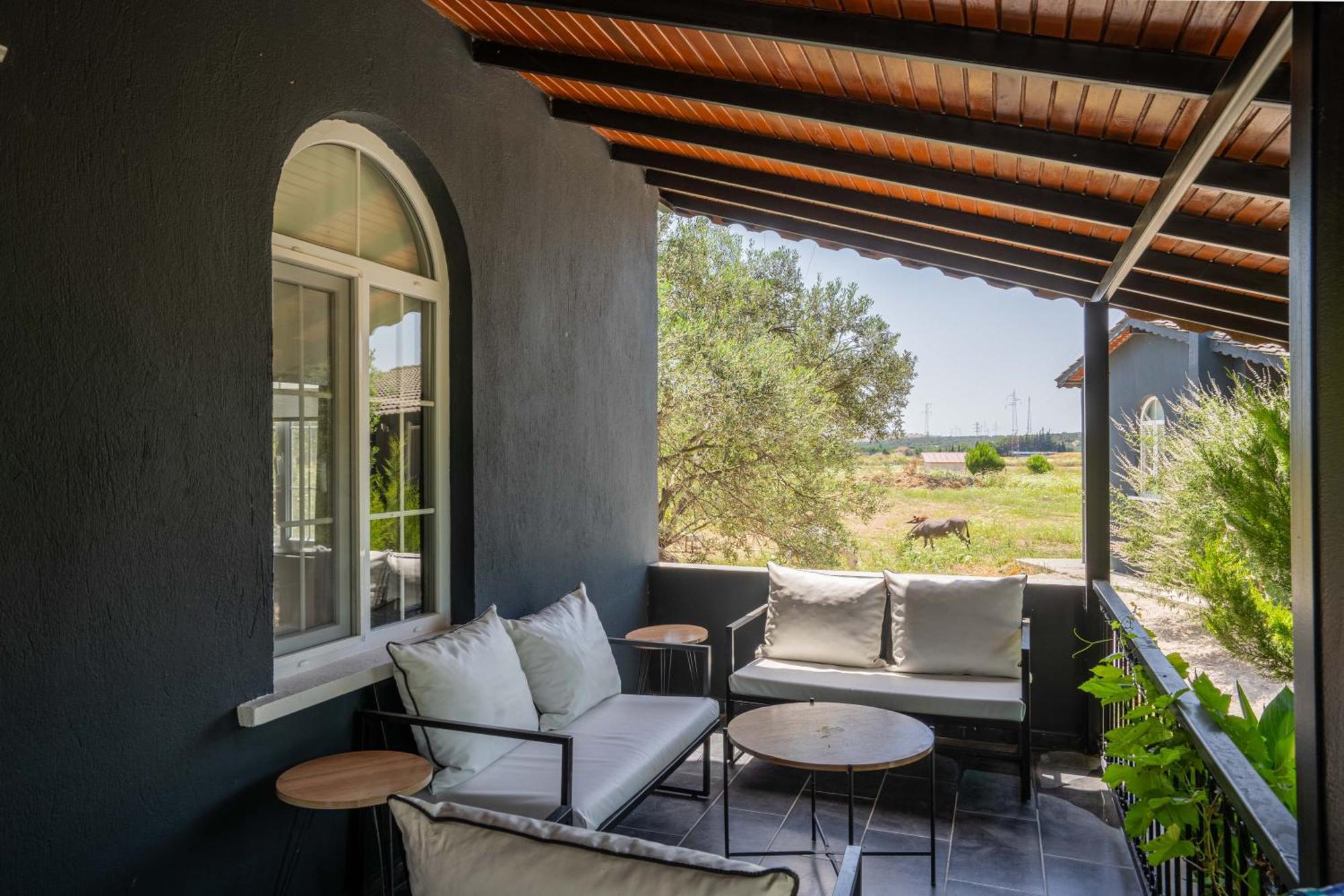 Simlarda Country Club Ayvalik Villa Екстериор снимка