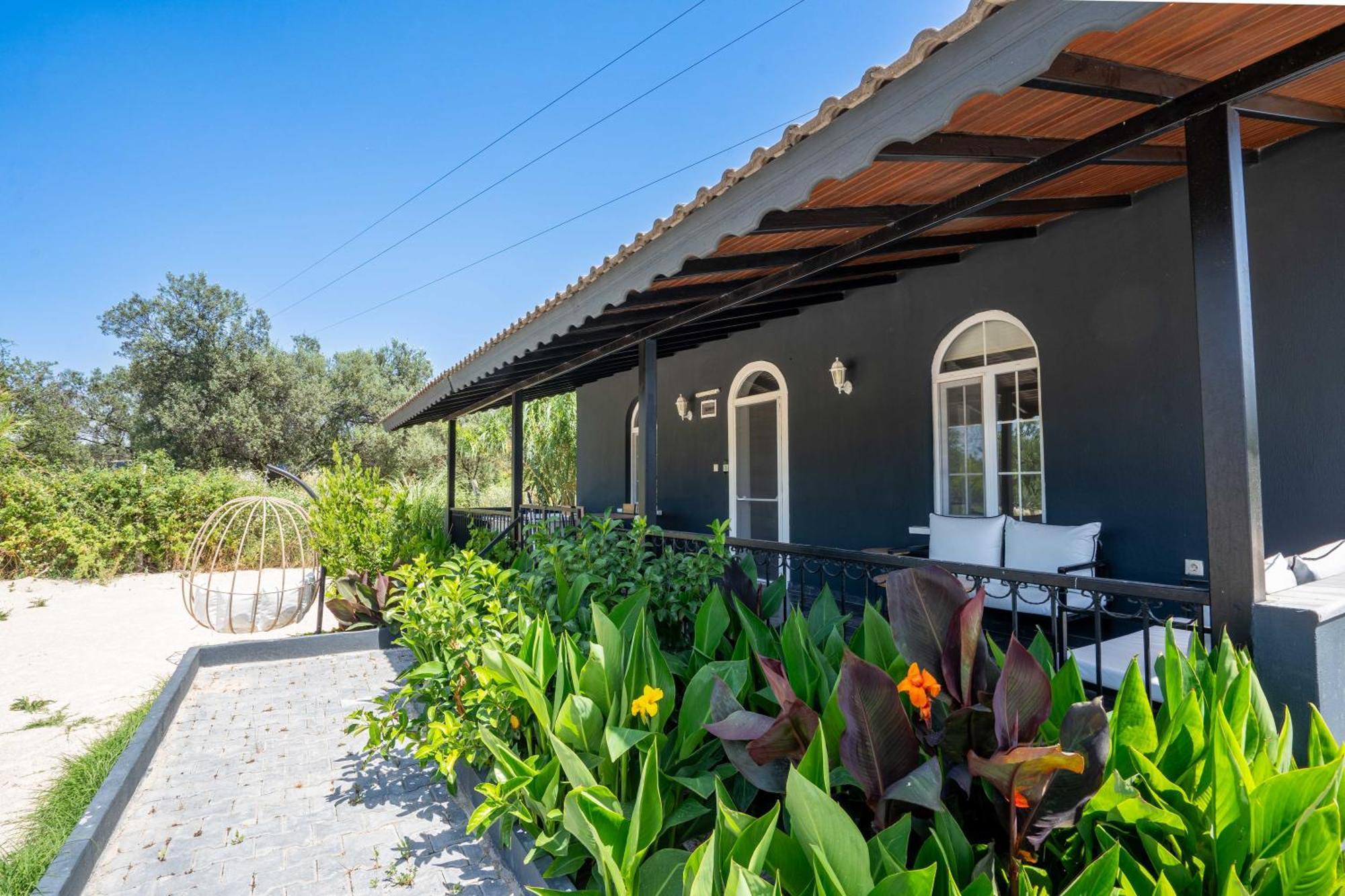 Simlarda Country Club Ayvalik Villa Екстериор снимка